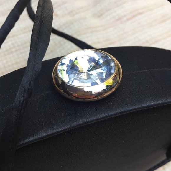 Urban Outfitters double strap black clutch w/ faux crystal snap - Picture 4 of 9